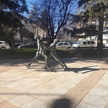 Lc Jacetania Pirineos Διαμέρισμα Χάκα Εξωτερικό φωτογραφία